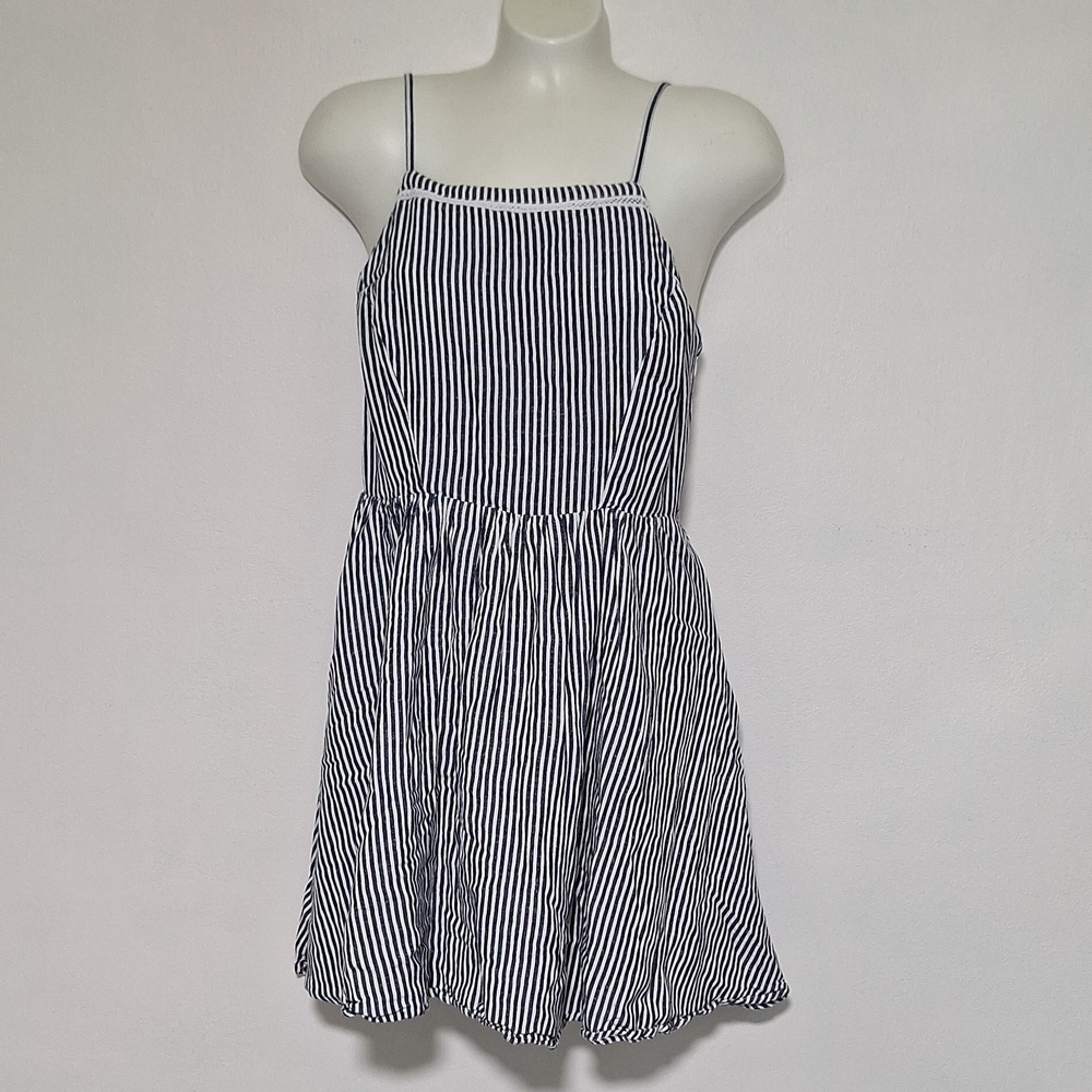 Old Navy Sun Dress Spaghetti Strap Blue White Stripes
